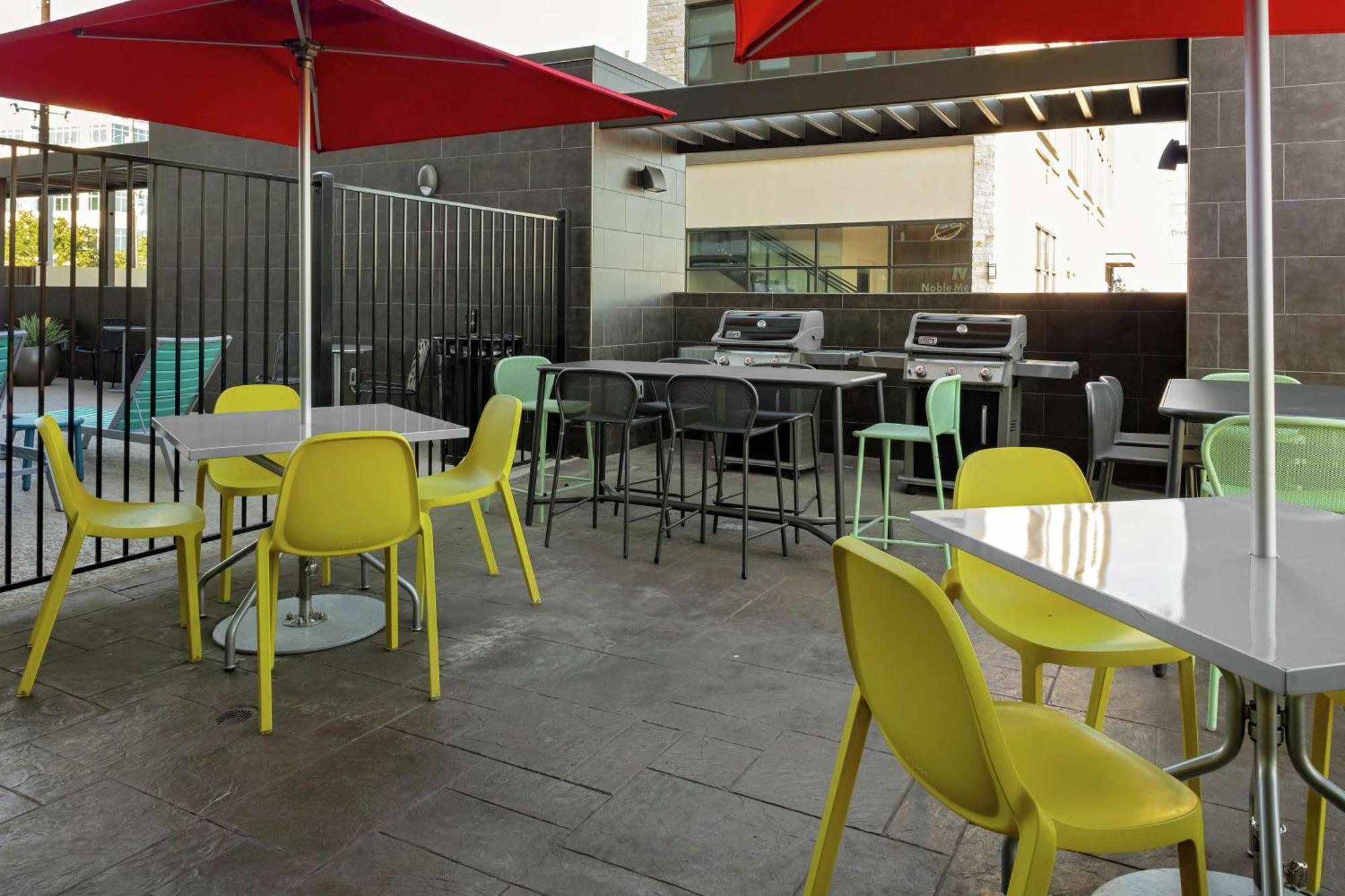 Home2 Suites By Hilton Sugar Land Rosenberg Greatwood Bagian luar foto